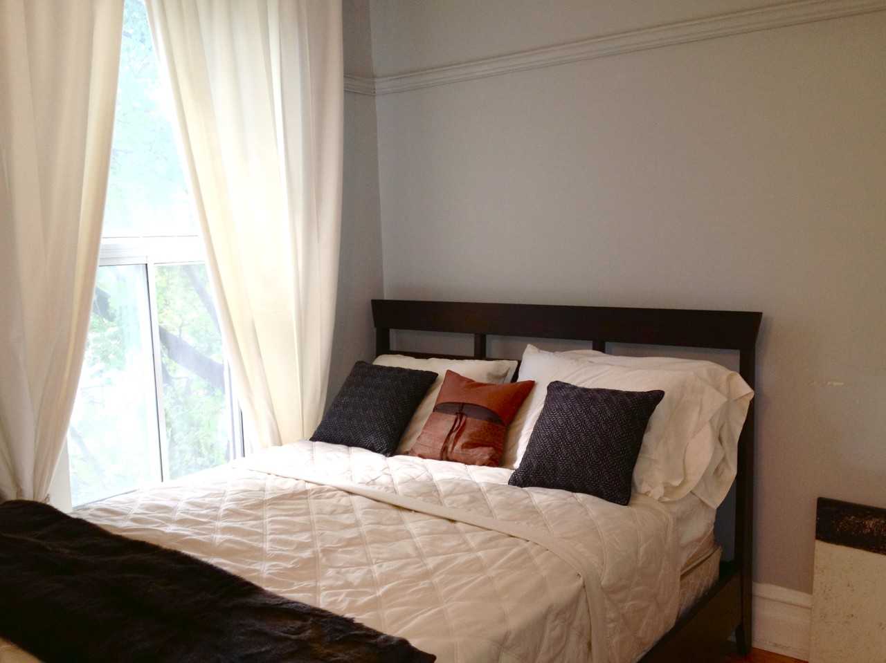 5309 Rue Hutchison - Photo 3 of 13