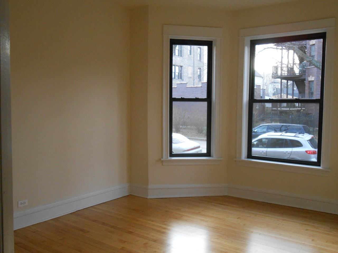 3200 W Wrightwood Ave #2 - Photo 2 of 5