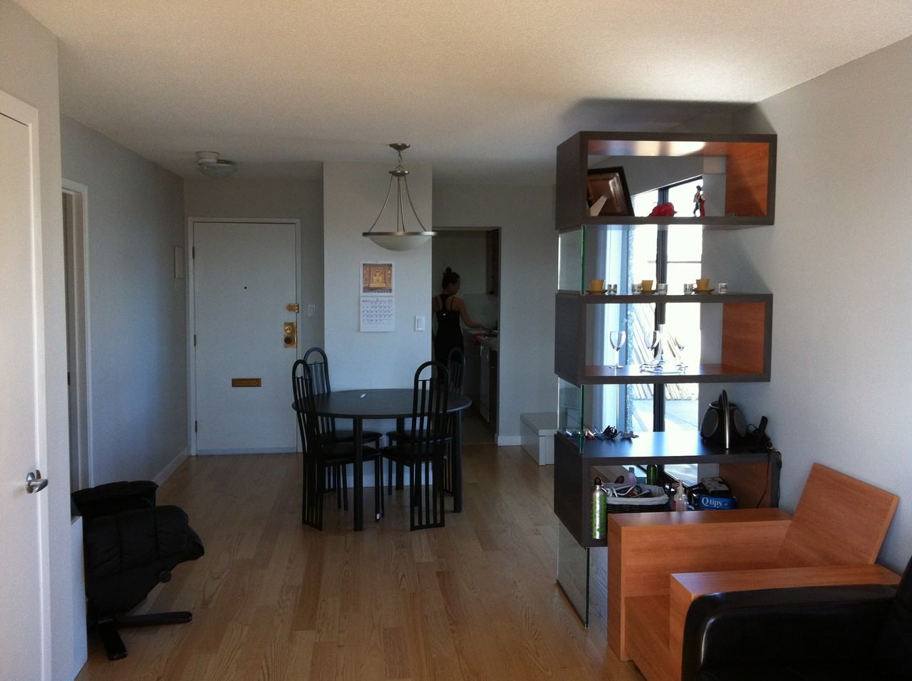 1355 Pendrell St - Photo 3 of 3