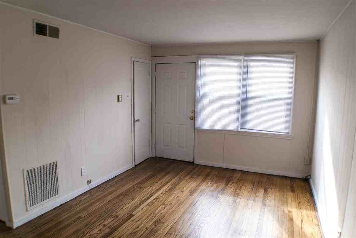 1215 San Jacinto Ct #1215 - Photo 3 of 6