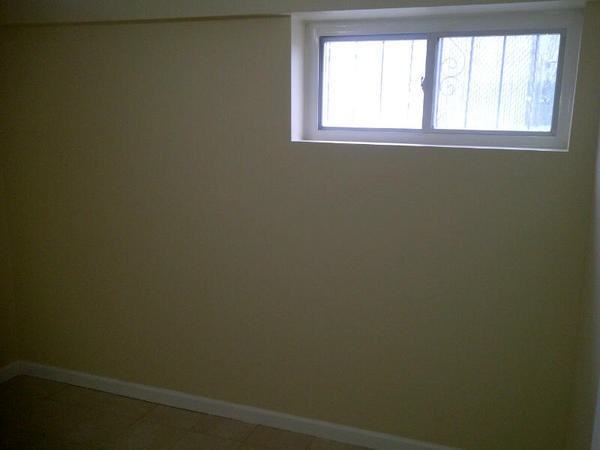140-10 159th St BS - Photo 3 of 4