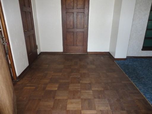 192 Oxford Ave - Photo 2 of 12