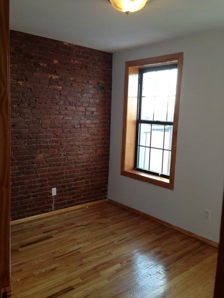 700 5th Ave 3 - Photo 3 of 8