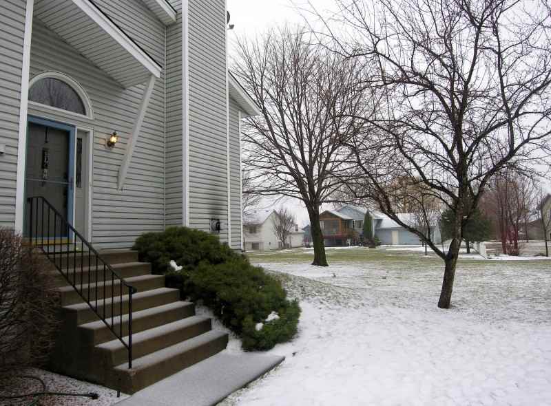 509 Upper Wood Way - Photo 2 of 15