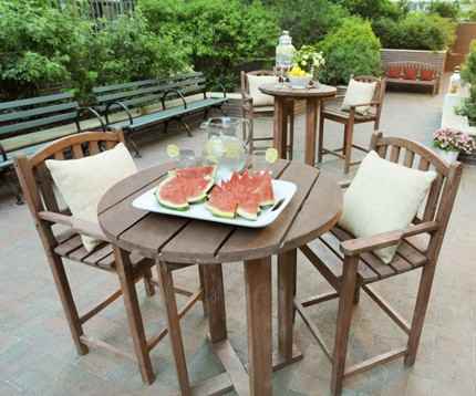 200 W 60th St - Photo 2 of 3