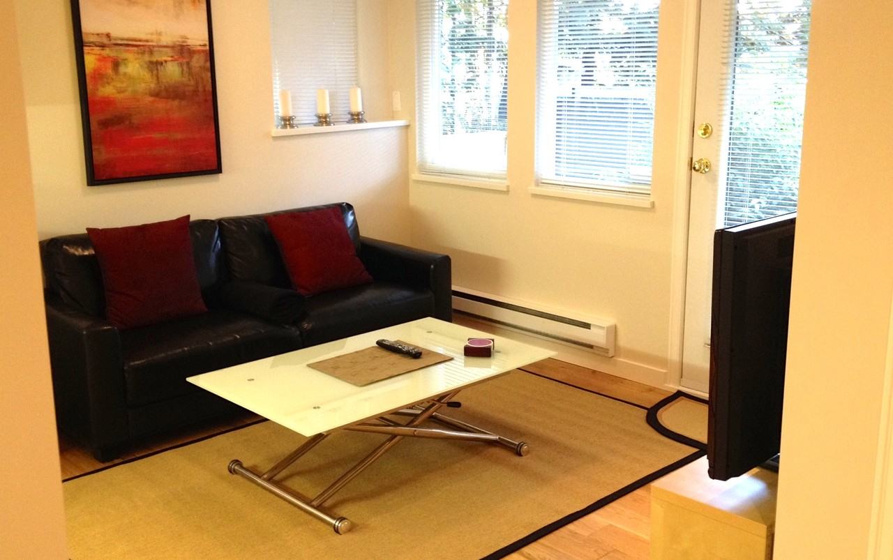 1199 Lynn Valley Rd - Photo 3 of 4