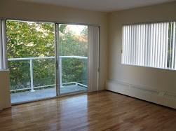 4640 W 10th Ave - Photo 2 of 4