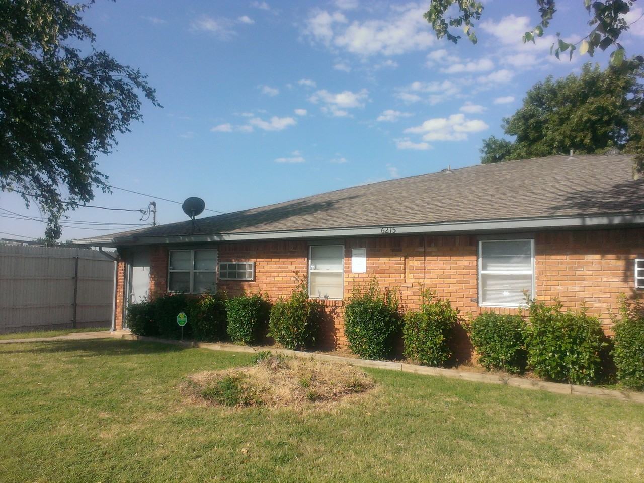 6215 S Klein Ave - Photo 2 of 13