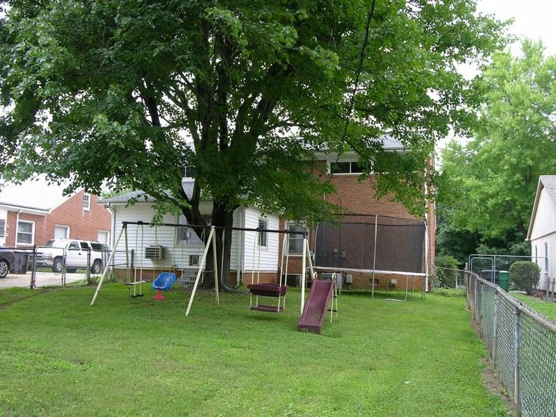 515 Gatewood Ave #4009 - Photo 3 of 12