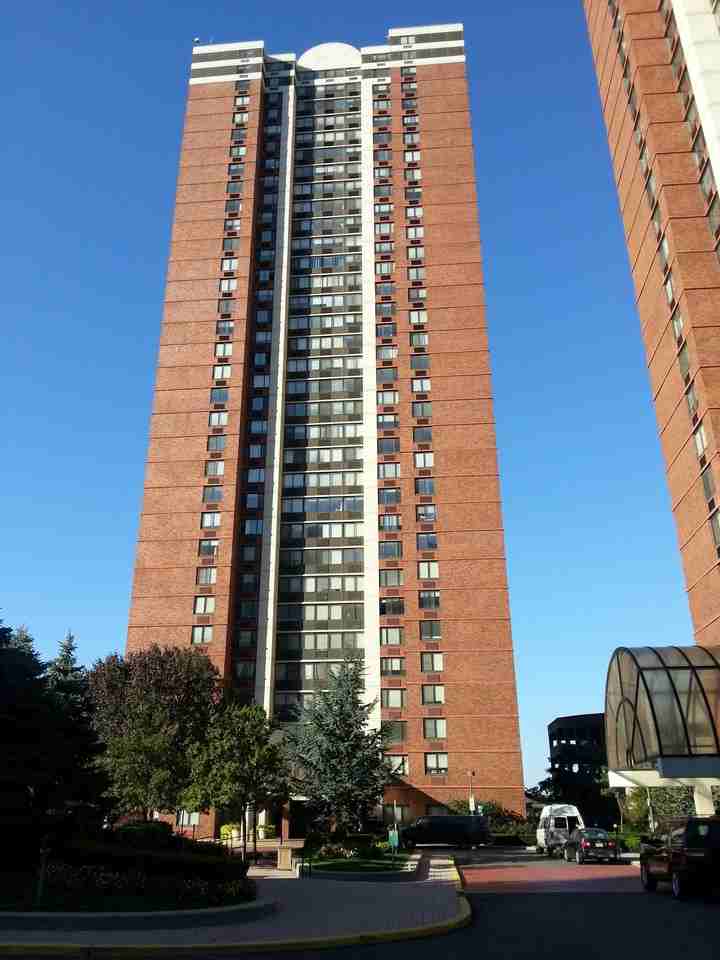 40 Newport Pkwy #2002