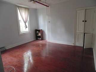 69 N 7th St 2R - Photo 2 of 8