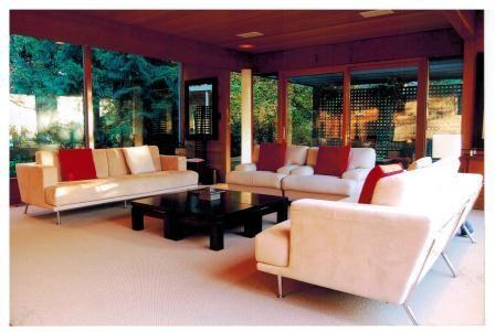 6290 Collingwood St - Photo 2 of 7