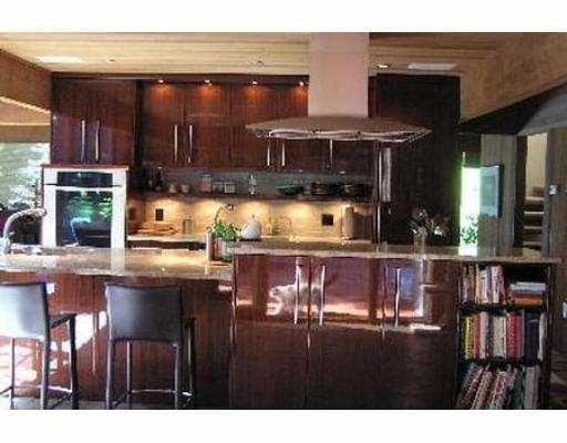 6290 Collingwood St - Photo 3 of 7