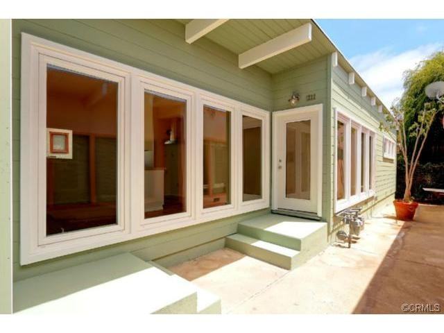 1222 9th St - Photo 2 of 16