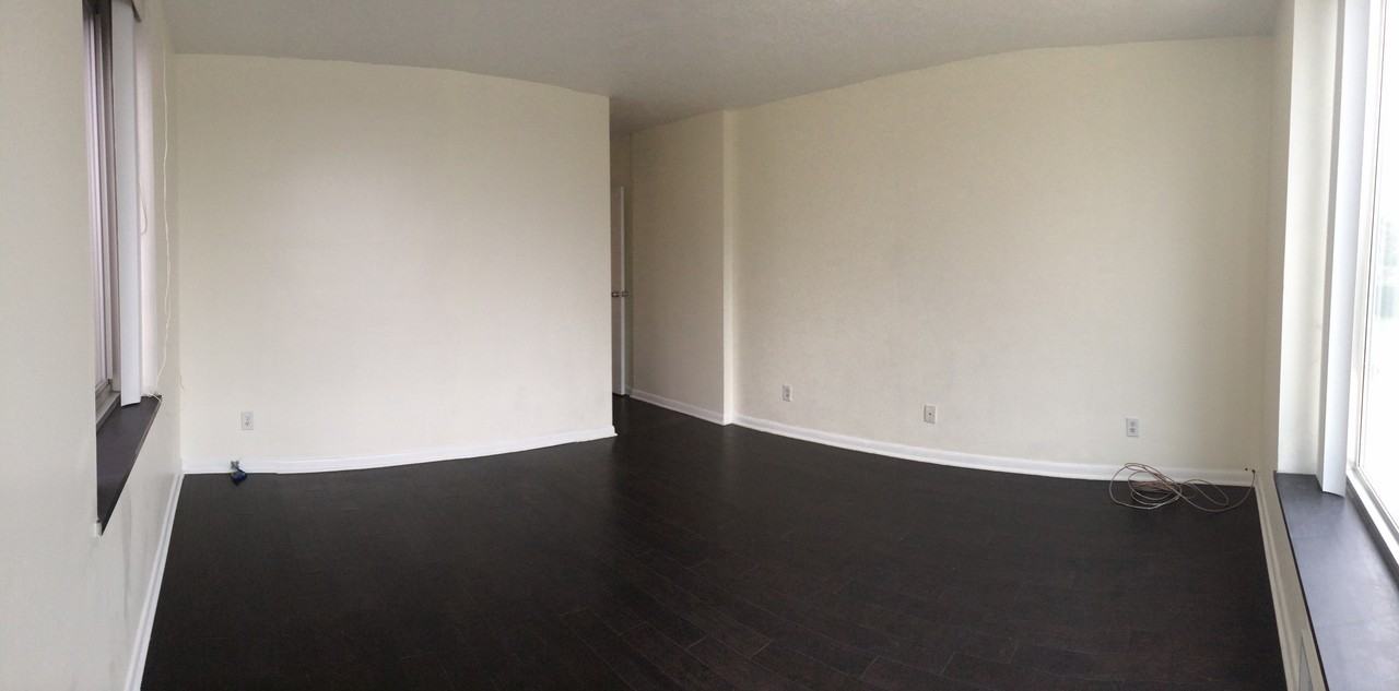 2837 N Front St - Photo 2 of 7