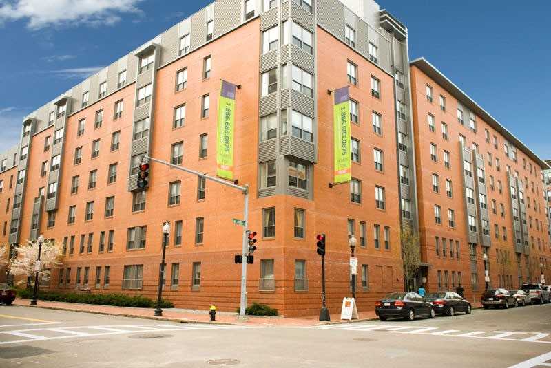 45 E Newton St - Photo 3 of 9