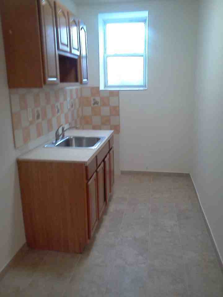 630 Eagle Ave - Photo 2 of 5