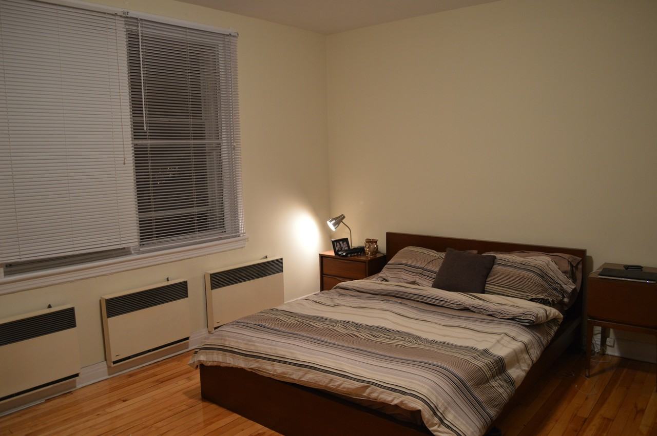 3787 Chemin de la Côte-des-Neiges - Photo 2 of 5