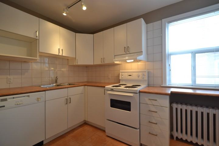 54 Kappele Ave - Photo 3 of 7