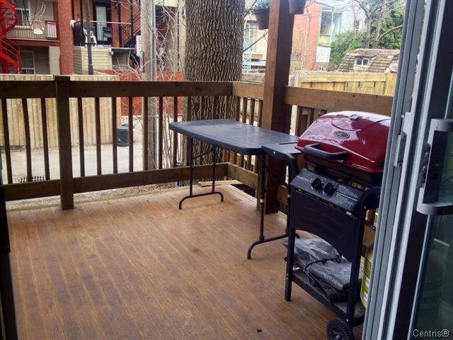 5183 Avenue Durocher - Photo 2 of 10
