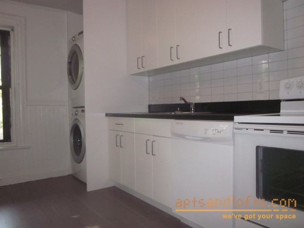 546 MacDonough St GARDENLEVE - Photo 2 of 7