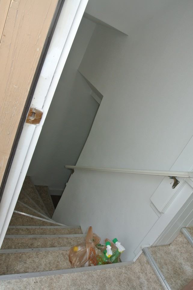 620 SW 2nd St #BS - Photo 2 of 10