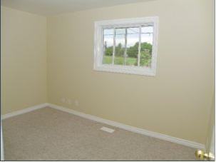 1390 Garvolin Ave - Photo 2 of 8