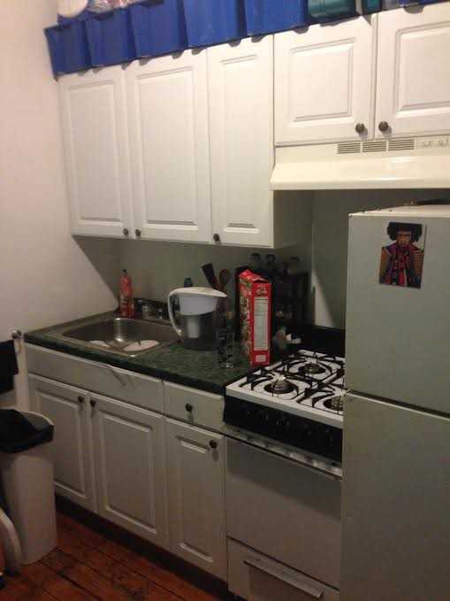 808 Grand St 2L - Photo 2 of 7