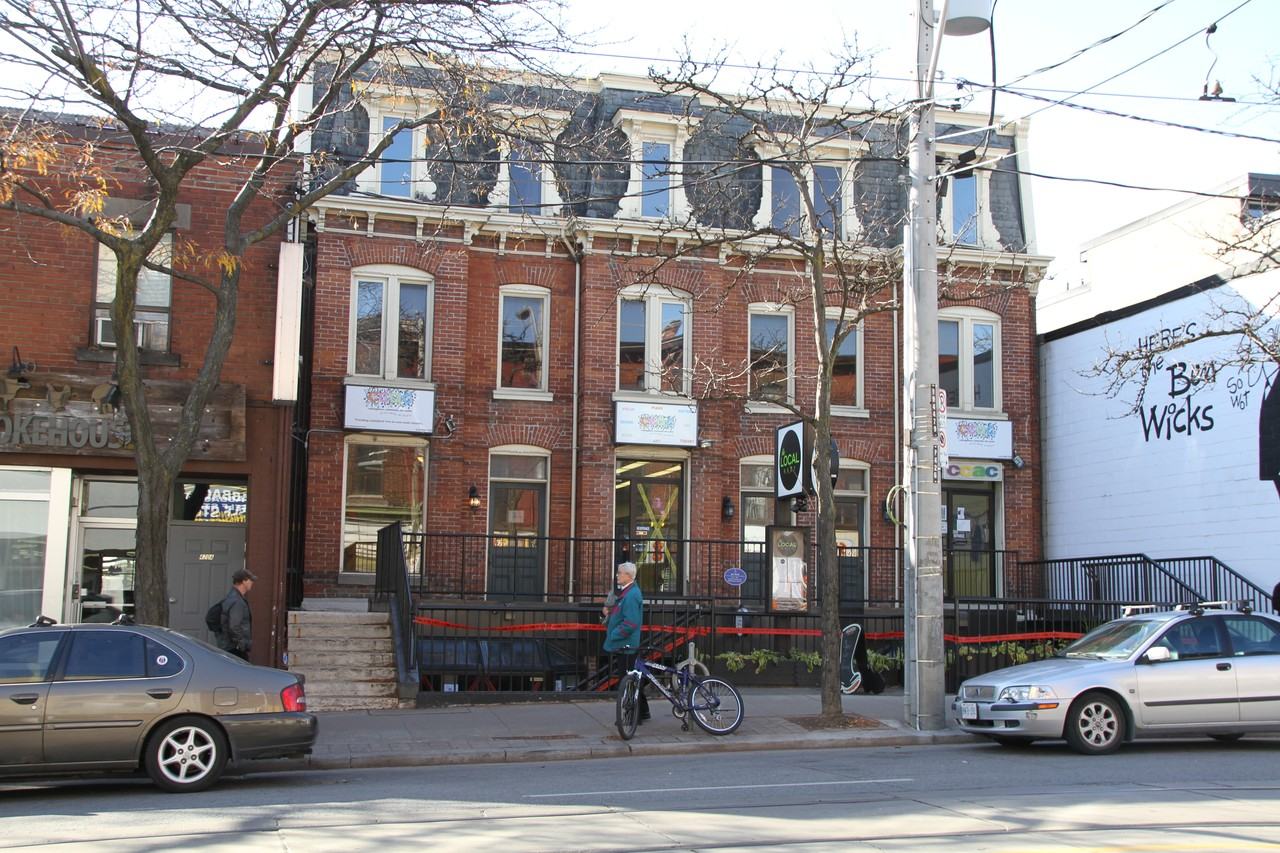 426 Parliament St #426 - Photo 3 of 8