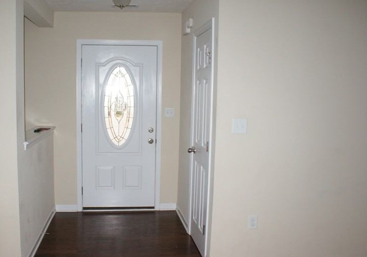 230 Strike Eagle Dr - Photo 2 of 10