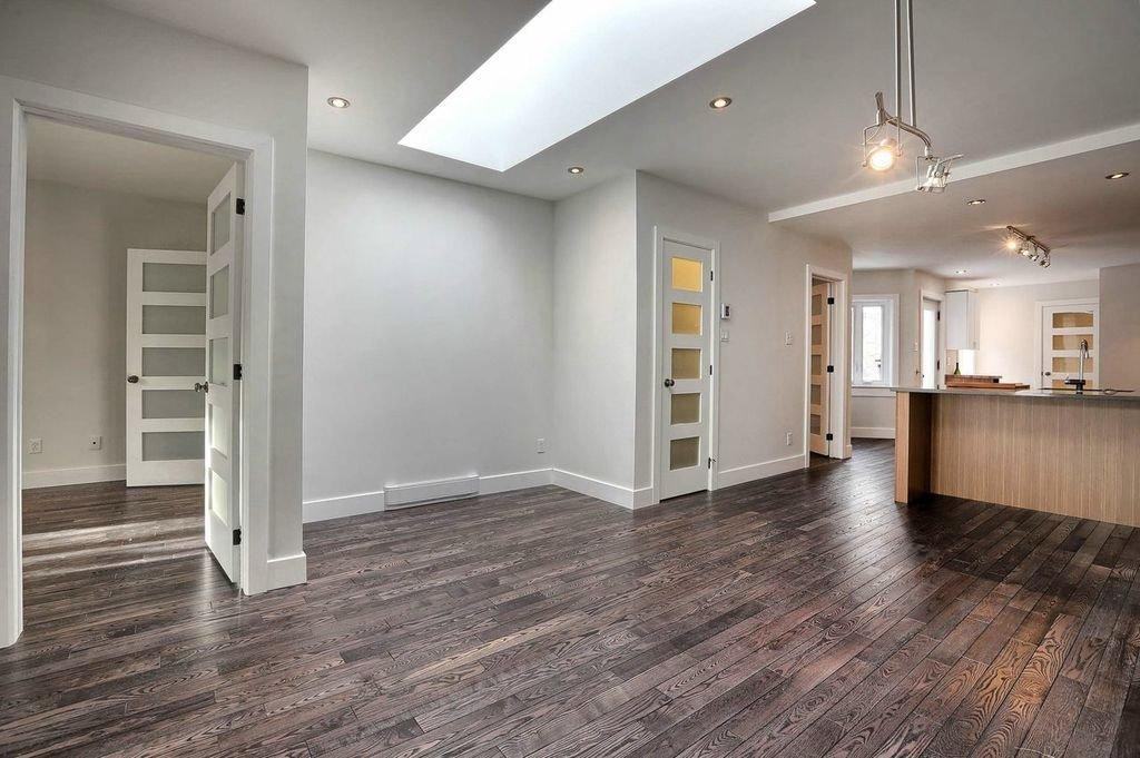 2379 Rue de Bordeaux - Photo 2 of 10