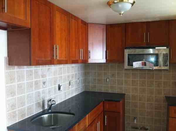 443 Winthrop St 5A - Photo 3 of 4