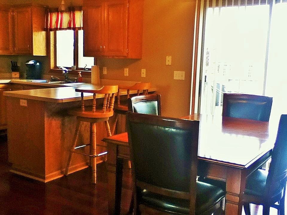 409 15th St N - Photo 3 of 19
