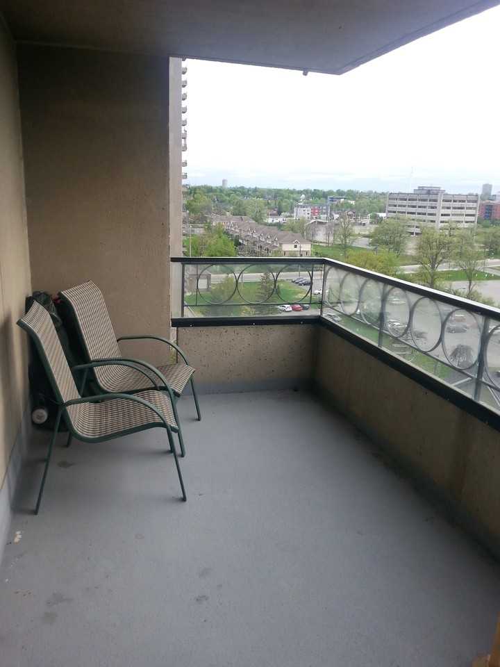195 Clearview Ave 1021, Ottawa, ON K1Z 1 Bedroom Apartment for 1,023
