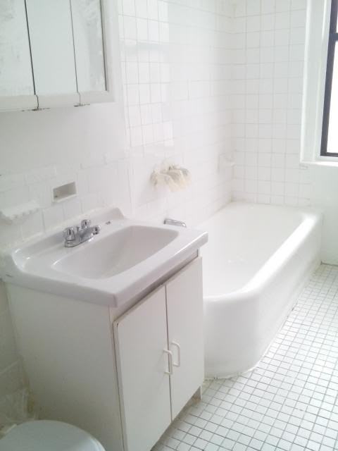 2792 Grand Concourse 107 - Photo 3 of 5