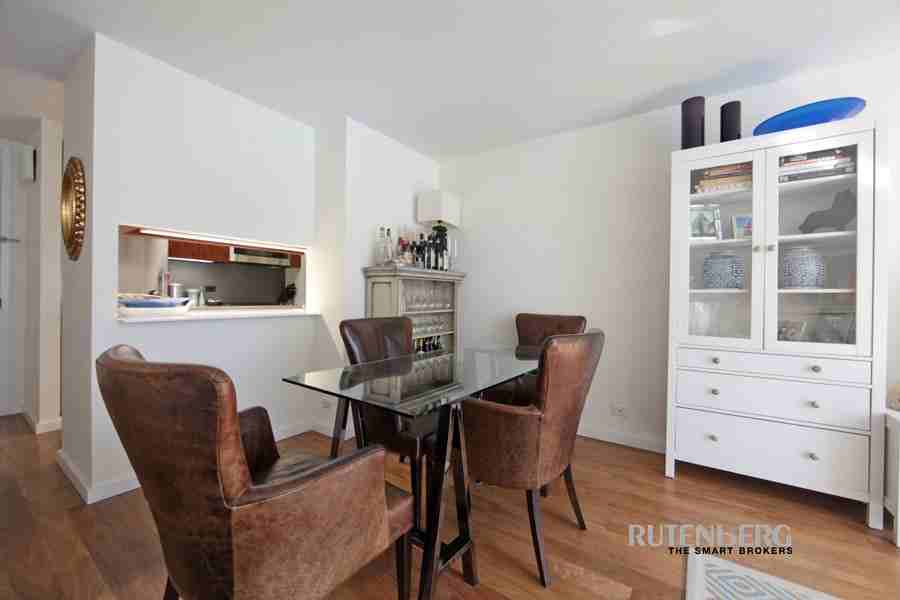 515 E 72nd St #8F - Photo 2 of 13