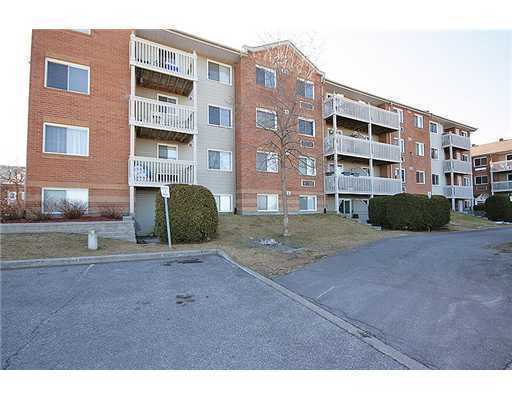 345 Centrum Blvd, Ottawa, ON K1E 3W9 1 Bedroom Apartment for 900/month Zumper