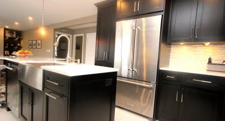 776 Rolling River Crescent - Photo 2 of 12