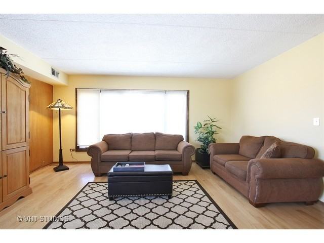 6230 S Newland Ave #2N - Photo 2 of 10