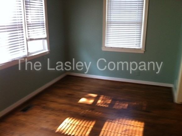 6504 Brentwood Rd - Photo 3 of 11