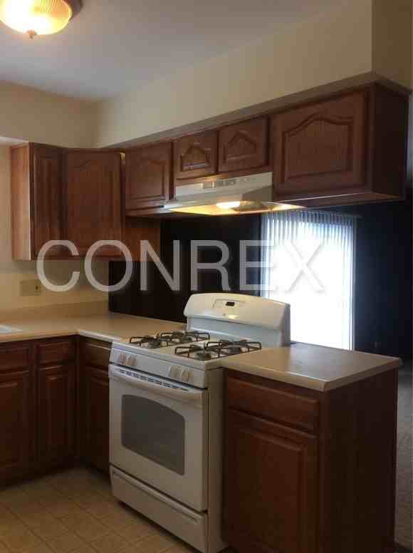 11231 Wolf Ln - Photo 3 of 11