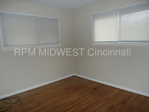 8276 Haskell Dr - Photo 2 of 6