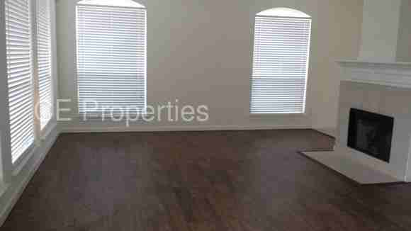 743 Bent Wood Pl - Photo 2 of 11