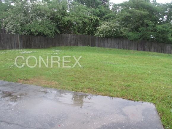 513 Camden Cove Cir - Photo 3 of 3