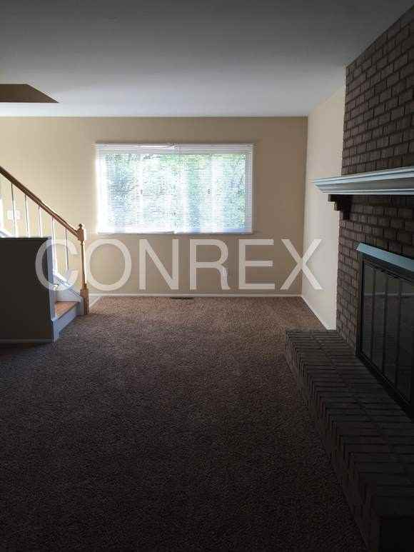 2746 Bristol Hill Ct - Photo 3 of 15