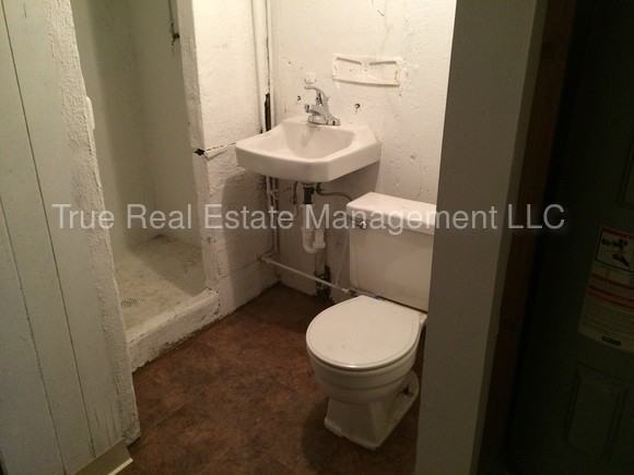 6860 Taylor Rd - Photo 3 of 21