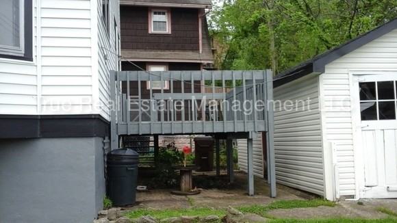 102 Audrey Ave - Photo 3 of 15