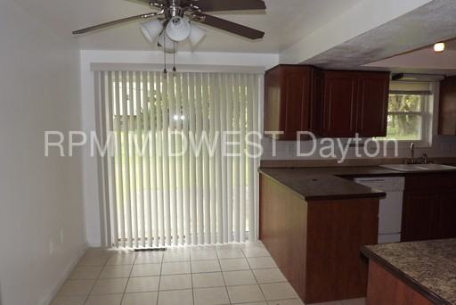 6701 Rushleigh Rd - Photo 3 of 20