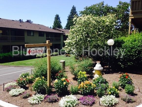 3004 SE Lake Rd - Photo 2 of 4