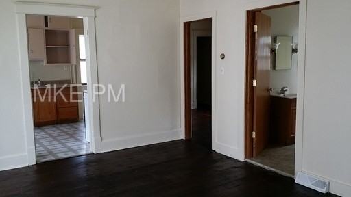 4707 10th Ave - Photo 3 of 11